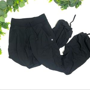 Lululemon Athletic Black Dance Studio Mid Rise Pants - Size 4 Regular